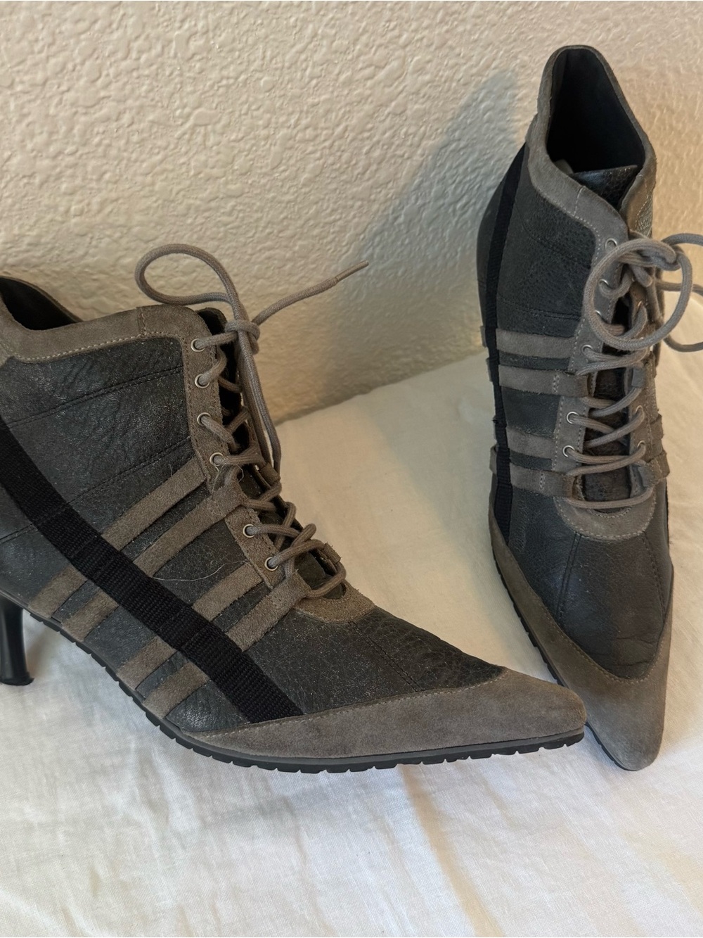 Diesel Gray sneaker  Lace-Up Pointed-Heel Ankle Boots